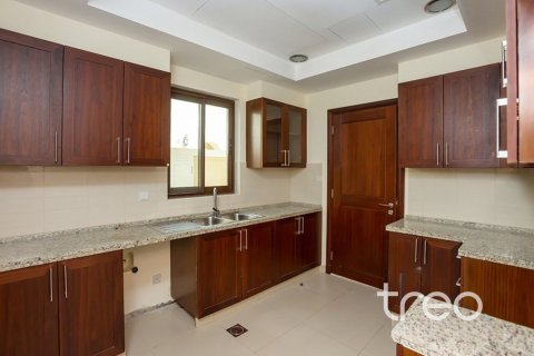 Vila u gradu Arabian Ranches 2, Dubai, UAE 4 spavaće sobe, 299.61 m2 Br. 753648 - Slika 7