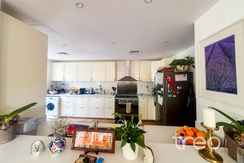 Villa til salgs i The Springs, Dubai, Emiratene 3 soverom, 250.19 kvm Nr. 753649 - Foto 4