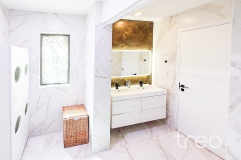 Vilă de vânzare în Reem, Dubai, EAU 4 dormitoare, 542 mp.  №753654 - poză 24