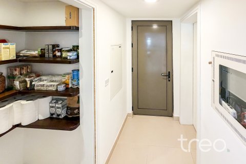 Vilă de vânzare în Reem, Dubai, EAU 4 dormitoare, 542 mp.  №753654 - poză 27