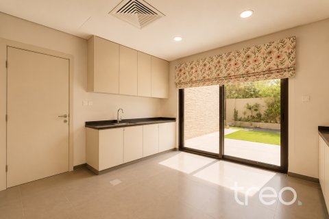 Rijtjeshuis te koop in DAMAC Hills (Akoya by DAMAC), Dubai, VAE 5 slaapkamers, 345.04 vr.m., nr 753652 - foto 10