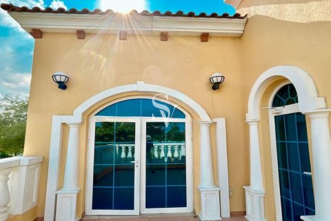 Jumeirah Park, Dubai, संयुक्त अरब अमीरात में विला, 5 बेडरूम, 800 वर्ग मीटर, संख्या 698748 - फ़ोटो 2