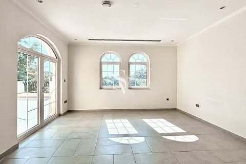 Jumeirah Park, Dubai, संयुक्त अरब अमीरात में विला, 5 बेडरूम, 800 वर्ग मीटर, संख्या 698748 - फ़ोटो 17