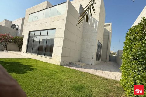 Villa til leje i Al Furjan, Dubai, UAE 4 soveværelser, 611.3 kvm № 661552 - foto 1