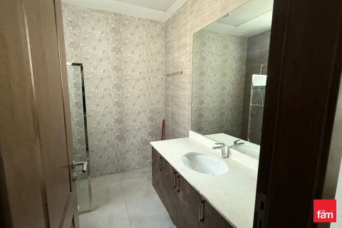 Villa til leje i Al Furjan, Dubai, UAE 4 soveværelser, 611.3 kvm № 661552 - foto 8