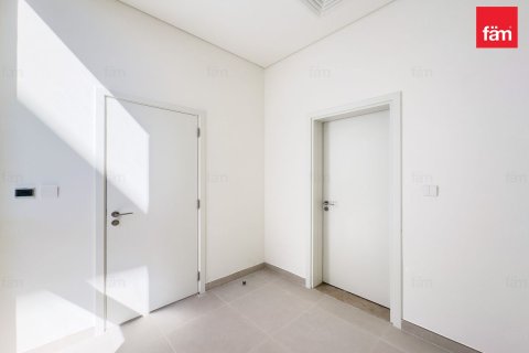 Villa en venta en Dubai, EAU 5 dormitorios, 882.8 m2 № 661550 - foto 19
