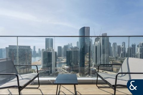 Appartamento in vendita a Downtown Dubai (Downtown Burj Dubai), Dubai, EAU 2 camere da letto, 128 mq. № 666864 - foto 17