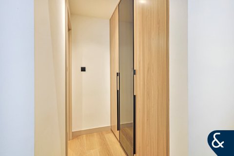 شقة للبيع في دائرة قرية جميرا، دبي، الإمارات العربية المتحدة 4 غرفة نوم ، 300 متر مربع ، رقم 666862 - صورة 12