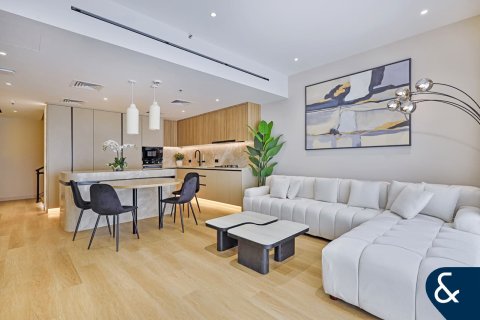 شقة للبيع في دائرة قرية جميرا، دبي، الإمارات العربية المتحدة 4 غرفة نوم ، 300 متر مربع ، رقم 666862 - صورة 3