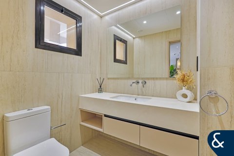 شقة للبيع في دائرة قرية جميرا، دبي، الإمارات العربية المتحدة 4 غرفة نوم ، 300 متر مربع ، رقم 666862 - صورة 7