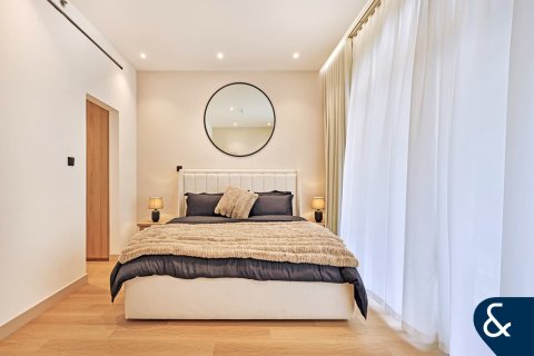 شقة للبيع في دائرة قرية جميرا، دبي، الإمارات العربية المتحدة 4 غرفة نوم ، 300 متر مربع ، رقم 666862 - صورة 11