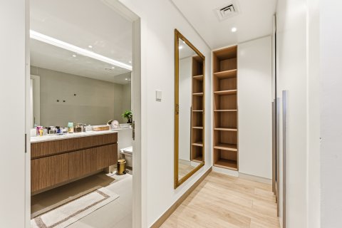 Apartament de vânzare în Jumeirah, Dubai, EAU 2 dormitoare, 124.53 mp. №748625 - poză 16