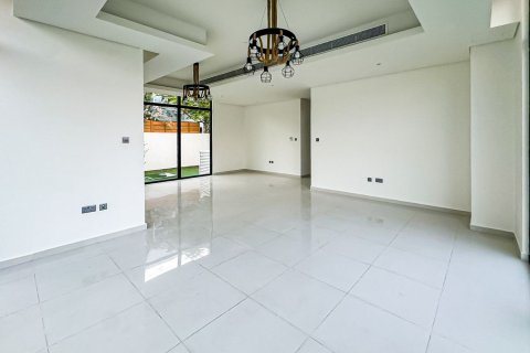 Villa in Dubai, UAE 6 bedrooms, 393.37 sq.m. № 748521 - photo 3