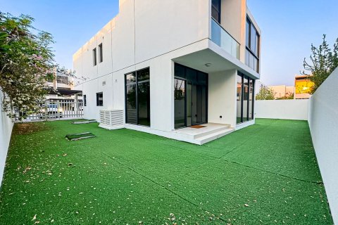 Vila u gradu Dubai, UAE 6 spavaće sobe, 393.37 m2 Br. 748521