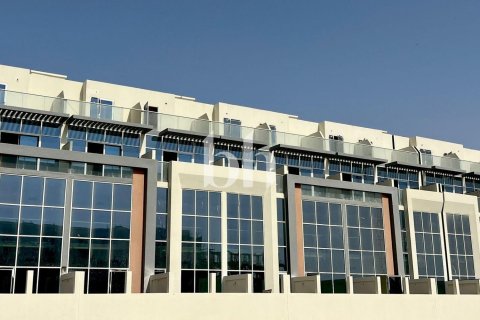 Řadový dům v Dubai Investment Park, SAE 4 ložnice, 80.07 m² Č.: 748626 - fotografie 16