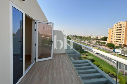 Řadový dům v Dubai Investment Park, SAE 4 ložnice, 80.07 m² Č.: 748626 - fotografie 19