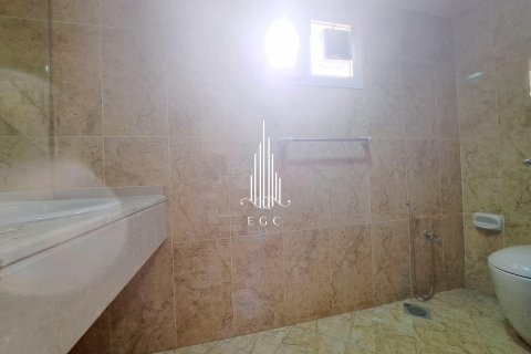 Зняти в оренду віллу в Аль-Батин, Абу-Даби, ОАЕ 5 спалень, 319.1м2, № 561244 - фото 30