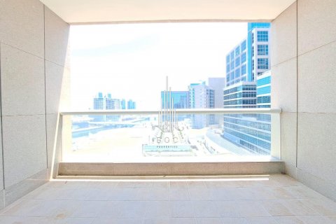 Зняти в оренду квартиру в Tourist Club Area, Абу-Даби, ОАЕ 4 спальні, 291.9м2, № 561245 - фото 16