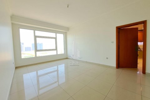 Зняти в оренду квартиру в Tourist Club Area, Абу-Даби, ОАЕ 4 спальні, 291.9м2, № 561245 - фото 26