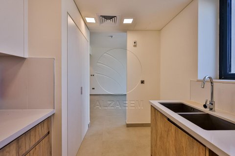 Kaupunkipientalo Yas Island, Abu Dhabi, Arabiemiraatit 2 makuuhuonetta, 169 m2 № 615250 - kuva 6