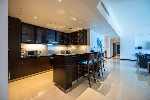 Byt v The Marina, Abu Dhabi, SAE 3 ložnice, 222 m² Č.: 615245 - fotografie 2