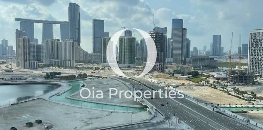 Apartment in Al Reem Island, Abu Dhabi, UAE 1 bedroom, 100 sq.m. № 609360