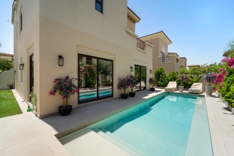 Dubai, BAE’de villa 4 yatak odası, 333 m&sup2; No 709747