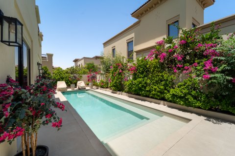 Vilă de vânzare în Dubai, EAU 4 dormitoare, 333 mp.  №709747 - poză 17