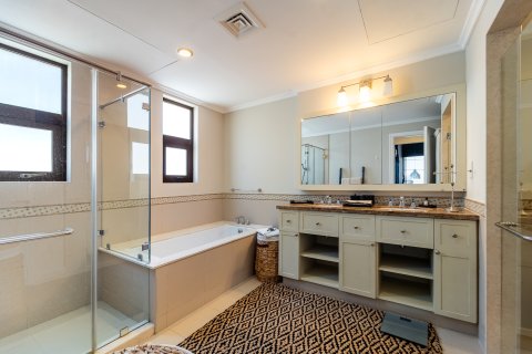 Vilă de vânzare în Dubai, EAU 4 dormitoare, 333 mp.  №709747 - poză 13
