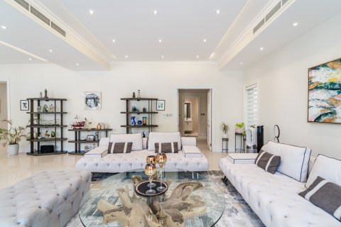 Vila v Jumeirah Village Triangle, Dubai, SAE 5 spální, 448 m2 č. 709726 - Fotografia 7