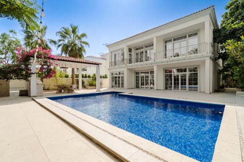 Villa in Jumeirah Village Triangle, Dubai, VAE 5 slaapkamers, 448 vr.m. nr 709726