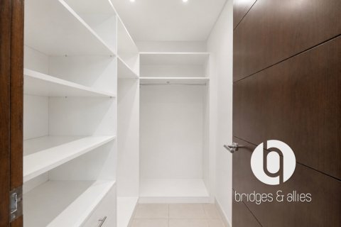 Apartment til leje i Downtown Dubai (Downtown Burj Dubai), Dubai, UAE 3 soveværelser, 176 kvm № 719780 - foto 12