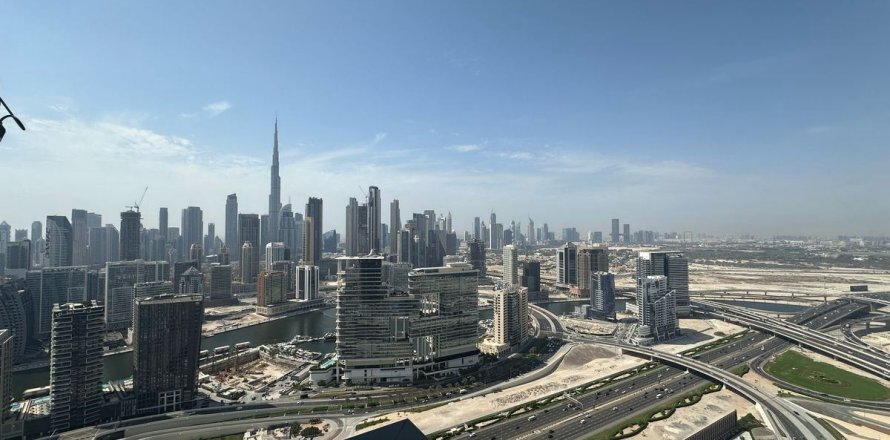 Apartmen di Business Bay, Dubai, UAE 1 bilik tidur, 71.3 meter persegi № 722647