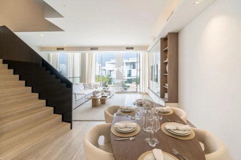 Vila v Al Barari, Dubai, SAE 4 ložnice, 180 m² Č.: 664796 - fotografie 7