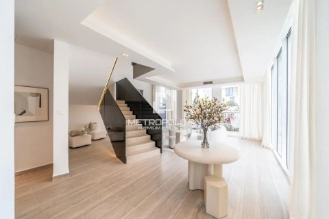 Vila v Al Barari, Dubai, SAE 4 ložnice, 180 m² Č.: 664796 - fotografie 4