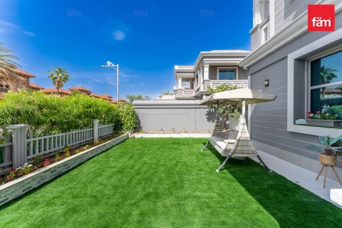 Villa til leje i Wadi Al Safa 2, Dubai, UAE 5 soveværelser, 490 kvm № 717619 - foto 9