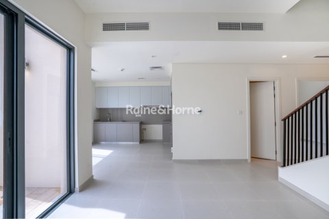 Dubai, संयुक्त अरब अमीरात में टाउनहाउस, 4 बेडरूम, 296.7 वर्ग मीटर, संख्या 707573 - फ़ोटो 3