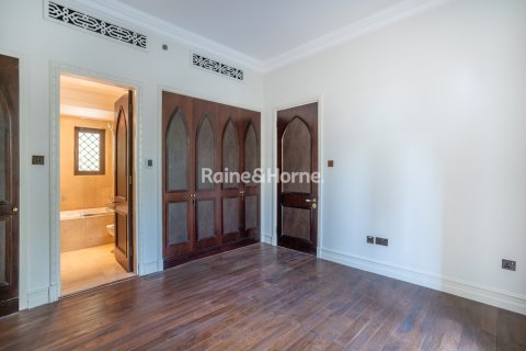 Appartement te huur in Old Town, Dubai, VAE 2 slaapkamers, 191 vr.m., nr 707576 - foto 6