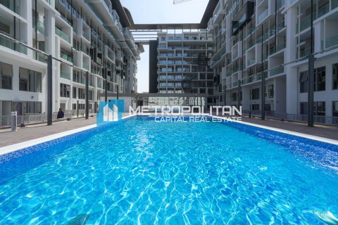 Byt v Masdar City, Abu Dhabi, SAE 2 ložnice, 106.3 m² Č.: 628712 - fotografie 3