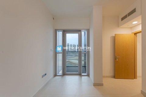 Apartament de închiriat în Al Reem Island, Abu Dhabi, EAU 2 dormitoare, 72 mp.  №670157 - poză 13
