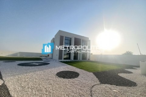 Vila di Abu Dhabi, UEA 4 kamar tidur, 1254 m2 nomor 670156 - foto 1