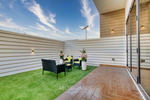 Villa in vendita a Al Furjan, Dubai, EAU 4 camere da letto, 315.9 mq. № 535687 - foto 60