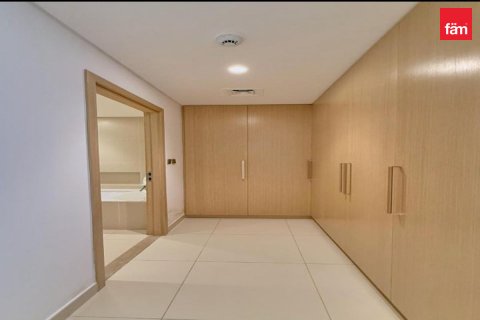 Dubai, UAE의 판매용 아파트 침실 2개, 105.2제곱미터 번호 585236 - 사진 1