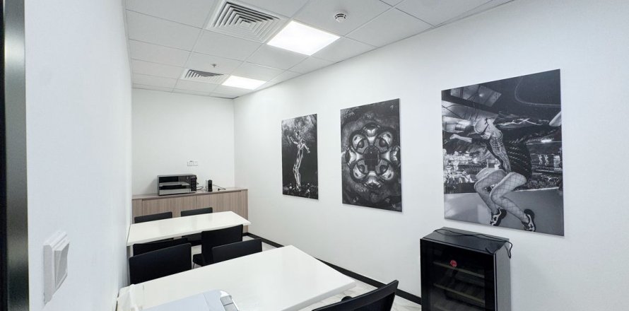 Pejabat di Business Bay, Dubai, UAE 248 meter persegi № 585234