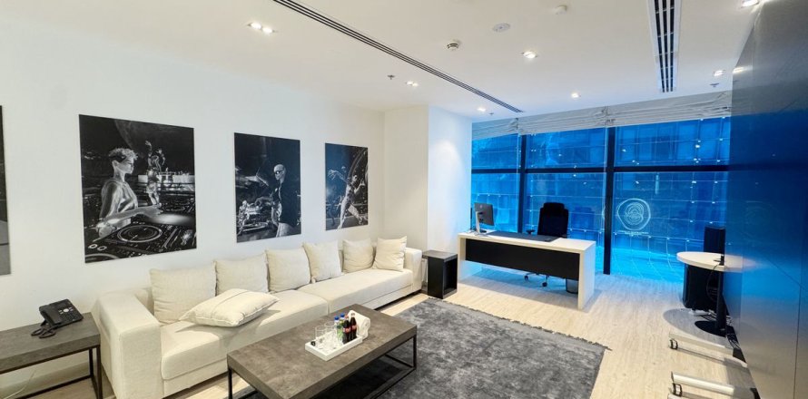 Büroraum in Business Bay, Dubai, VAE: 248 m2 Nr. 585234