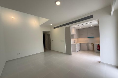 Townhouse in Arabian Ranches 3, Dubai, UAE 3 bedrooms, 143 sq.m. № 715708 - photo 12