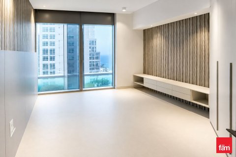 Apartment in Business Bay, Dubai, UAE 1 bedroom, 74.6 sq.m. № 715656 - photo 1