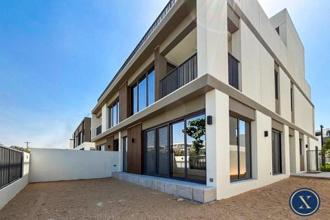 Řadový dům v Tilal Al Ghaf, Dubai, SAE 4 ložnice, 220 m² Č.: 628252 - fotografie 1