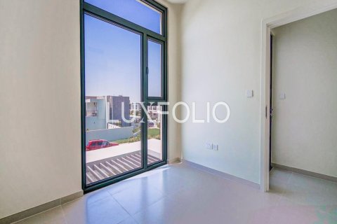 Vila di Dubai South (Dubai World Central), Dubai, UEA 4 kamar tidur, 210 m2 nomor 628251 - foto 11