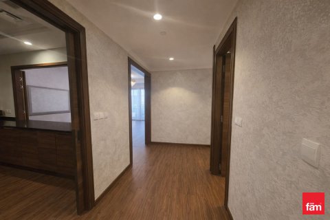 Apartment til salg i Dubai, UAE 2 soveværelser, 128.6 kvm № 682403 - foto 5